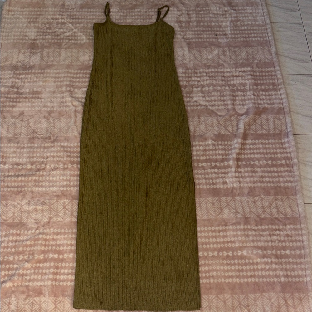 Elegant Olive Green Women's Dress